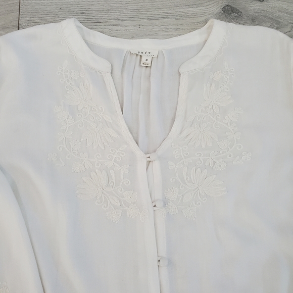 SOFT JOIE Cream Button-Up Top with Cording Embellishments Size M - Picture 6 of 14